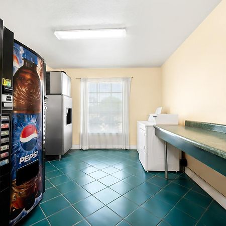 Americas Best Value Inn Historic Clewiston Inn Zewnętrze zdjęcie