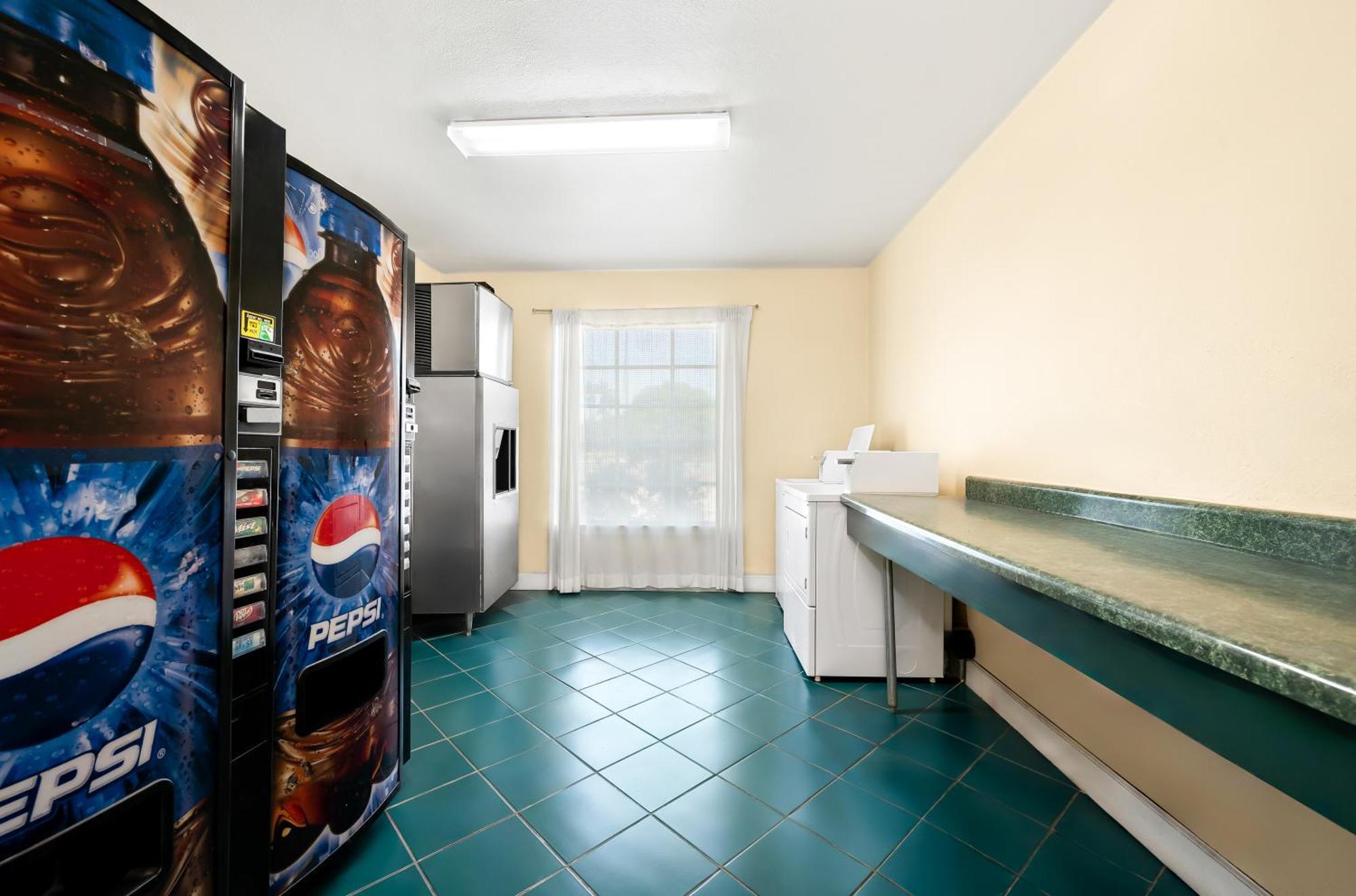 Americas Best Value Inn Historic Clewiston Inn Zewnętrze zdjęcie